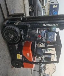 صورة اعلان : رافعه شوكيه للايجار