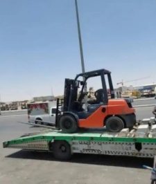 صورة اعلان : رافعه شوكيه للايجار بقيق الاحساء