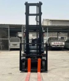 صورة اعلان : رافعة شوكية تويوتا 3 طن بنزين و غاز 2018 للبيع