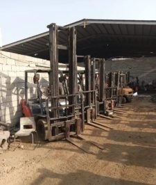 صورة اعلان : تأجير رافعات شوكيه