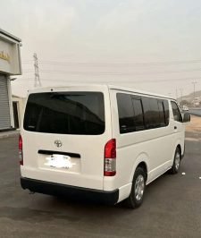 صورة اعلان : باصات للإيجار