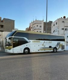 صورة اعلان : باصات للإيجار شهري