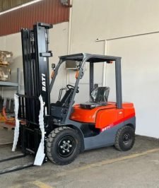 صورة اعلان : رافعات شوكية جديدة جده