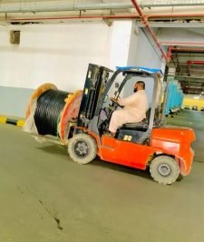 صورة اعلان : رافعة شوكية فوركلفت للايجار جده