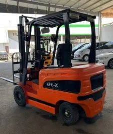 صورة اعلان : فوركليف رافعة شوكية كهرباء للبيع 2024