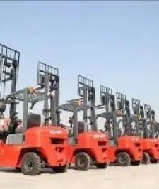 صورة اعلان : رافعات شوكية للإيجار