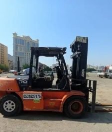 صورة اعلان : رافعات شوكية للايجار يومي شهري