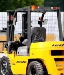 صورة اعلان : الإيجار رافعة شوكية 3 طن.