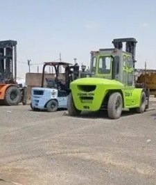 صورة اعلان : رافعه شوكيه 10طن للايجار موديل 2023