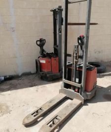 صورة اعلان : رافعة شوكية كهرباء 1طن مستودعات
