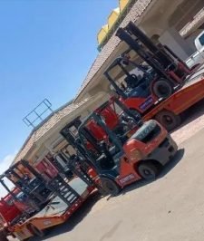 صورة اعلان : فوركلفت ايجار رافعه شوكيه بريده