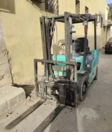 صورة اعلان : رافع شوكية للايجار في بريدة