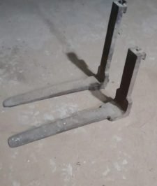 صورة اعلان : شوكة رافعة شوكية 3 طن اصلي