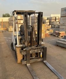 صورة اعلان : رافعة شوكية فورل كليفت نيسان 2015 للبيع