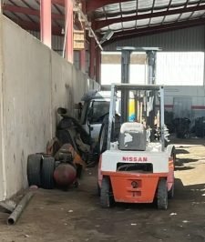 صورة اعلان : رافعة شوكية نيسان