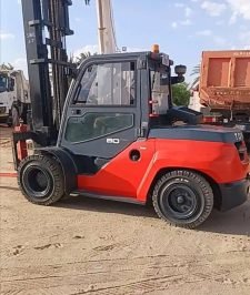 صورة اعلان : للبيع رافعات 2تايوتا8طن 1كتر7طن