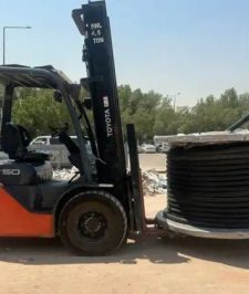 صورة اعلان : رافعه شوكيه للايجار سكينه فوركلفت للإيجار داخل وخارج الريا