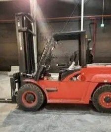 صورة اعلان : تأجير رافعات شوكيه وكرينات وسطحات ونش وسيزرلفت