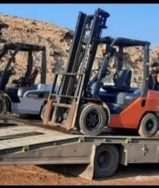 صورة اعلان : رافعه شوكية للايجار يومي شهري مشاوير الدمام الاحساء بقيق