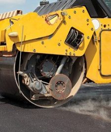 صورة اعلان : فرادة اسفلت قشاطة اسفلت معدات بوكلين وايت mc1