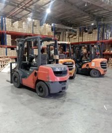 صورة اعلان : للايجار الرافعات الشوكيه