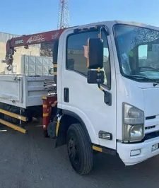 صورة اعلان : ايسوزو تيربو ديانا 2011 مع الونش للبيع