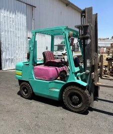 صورة اعلان : رافعة شوكية ديزل