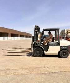 صورة اعلان : رافعه فوركلفت 5 طن