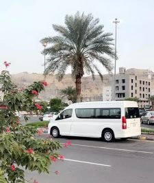 صورة اعلان : للإيجار باص هايس