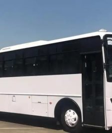 صورة اعلان : اجار باصات تاتا 63 راكب موديلات حديثه مع السائق في نيوم