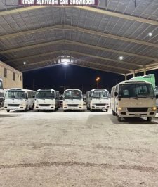 صورة اعلان : باصات كوستر للبيع بنزين وديزل – Toyota buses