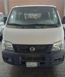 صورة اعلان : باص نيسان اورفان 2006 للبيع