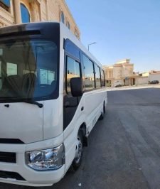صورة اعلان : باصات للإيجار – تويوتا – حافلة خدمة VIP الجديدة 20 20