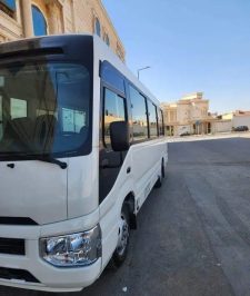 صورة اعلان : باصات للإيجار – تويوتا – حافلة خدمة VIP الجديدة 20 20