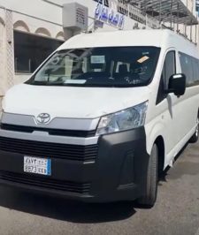 صورة اعلان : باص تويوتا 13 راكب موديل 2025