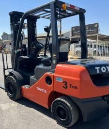 صورة اعلان : رافعات شوكيه للايجار الرياض من 1.5طن الى 25طن