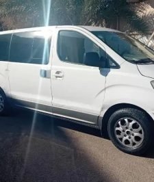 صورة اعلان : باص الايجار هونداي H1 موديل 2013 الشهري مع المشاوير