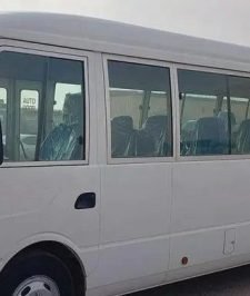 صورة اعلان : باص ميتسوبيشي فوزو روزا 4.2 ديزل 26 راكب 2024