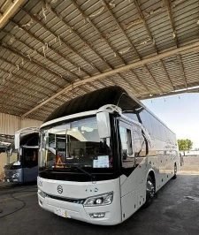 صورة اعلان : باص نقل سياحي في جميع أنحاء المملكة داخل حائل وخارجها