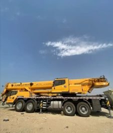 صورة اعلان : كرين متحرك XCMG QY100K5C (100 طن) للإيجار