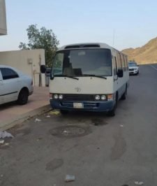 صورة اعلان : باص كوستر للاجار عمال شركات فنادق