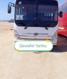 صورة اعلان : باص هيونداي للبيع الموديل 2013 اللون أبيض الحالة ممتاز
