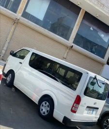 صورة اعلان : باص للايجار