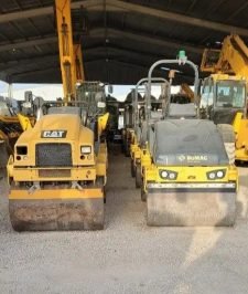 صورة اعلان : تلي هندر بكلودر.