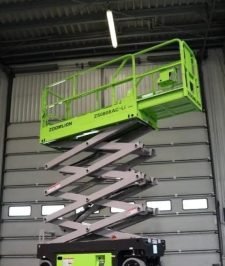 صورة اعلان : رافعة مقصية (سيزر ليفت) زومليون 2024