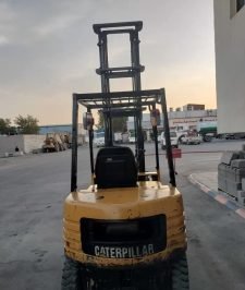 صورة اعلان : للبيع رافعه شوكيه كتر بلر ديزل 2.5طن