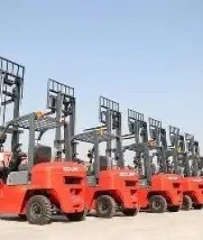 صورة اعلان : رافعات شوكية للإيجار