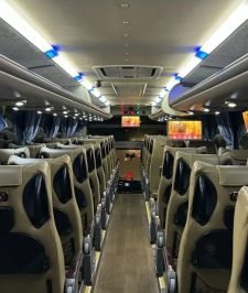 صورة اعلان : باص للايجار