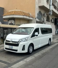 صورة اعلان : للإيجار باص هايس