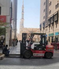 صورة اعلان : رافعات شوكيه للايجار فوركلفت جميع الاحجام يومي شهري